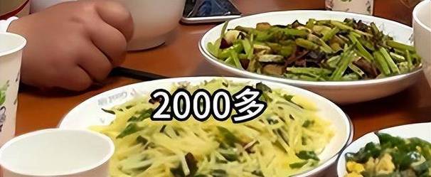 新澳门全年免费料新澳和养3弟妹女生遭堵门与女孩不堪养活三弟妹压力轻生续