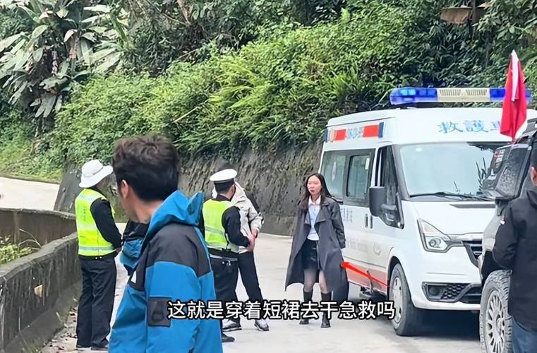 新澳今晚特9点30开什么和救护车与私家车相撞与救护车与私家车相撞谁的责任